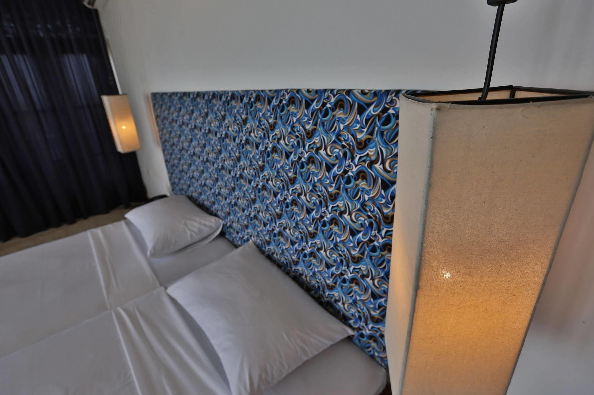 נגומבו The Reef Beach Hotel מראה חיצוני תמונה